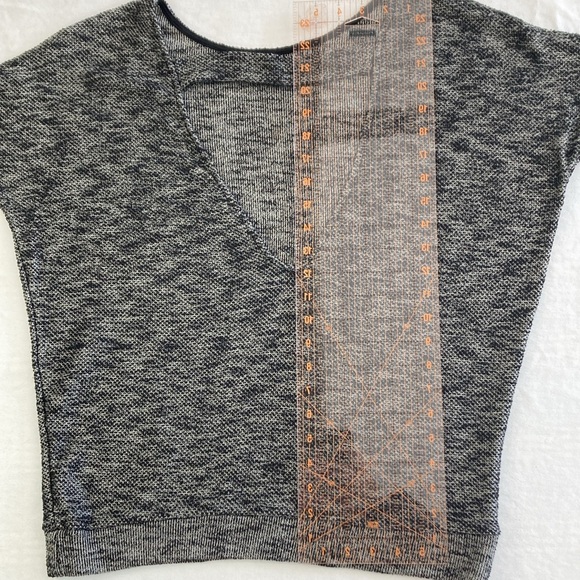 Jella C sweater - Picture 4 of 9